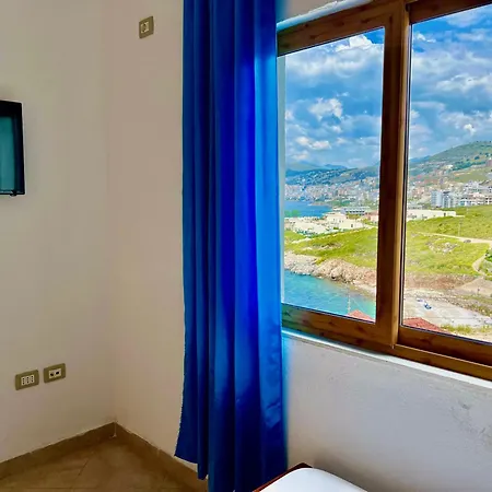 Redi's Seaview Sarande
